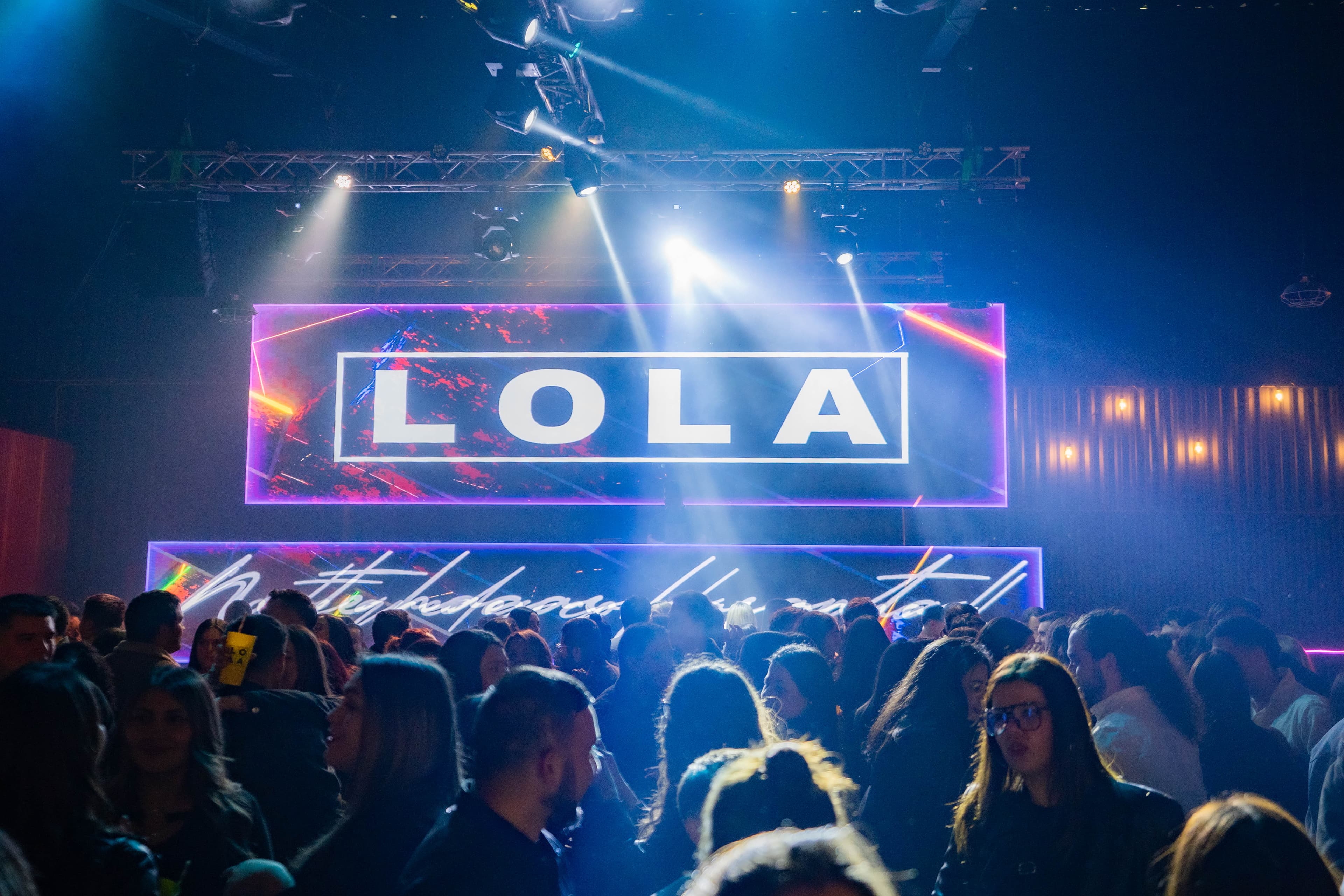 Fiesta LOLA - Portada de eventos